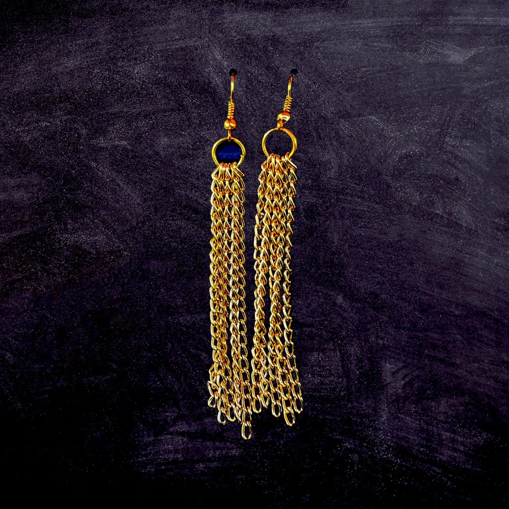 GOLD DAINTY DANGLES